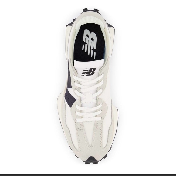 New Balance 327 Lifestyle White and Black Sneakers - Picture 3 of 10
